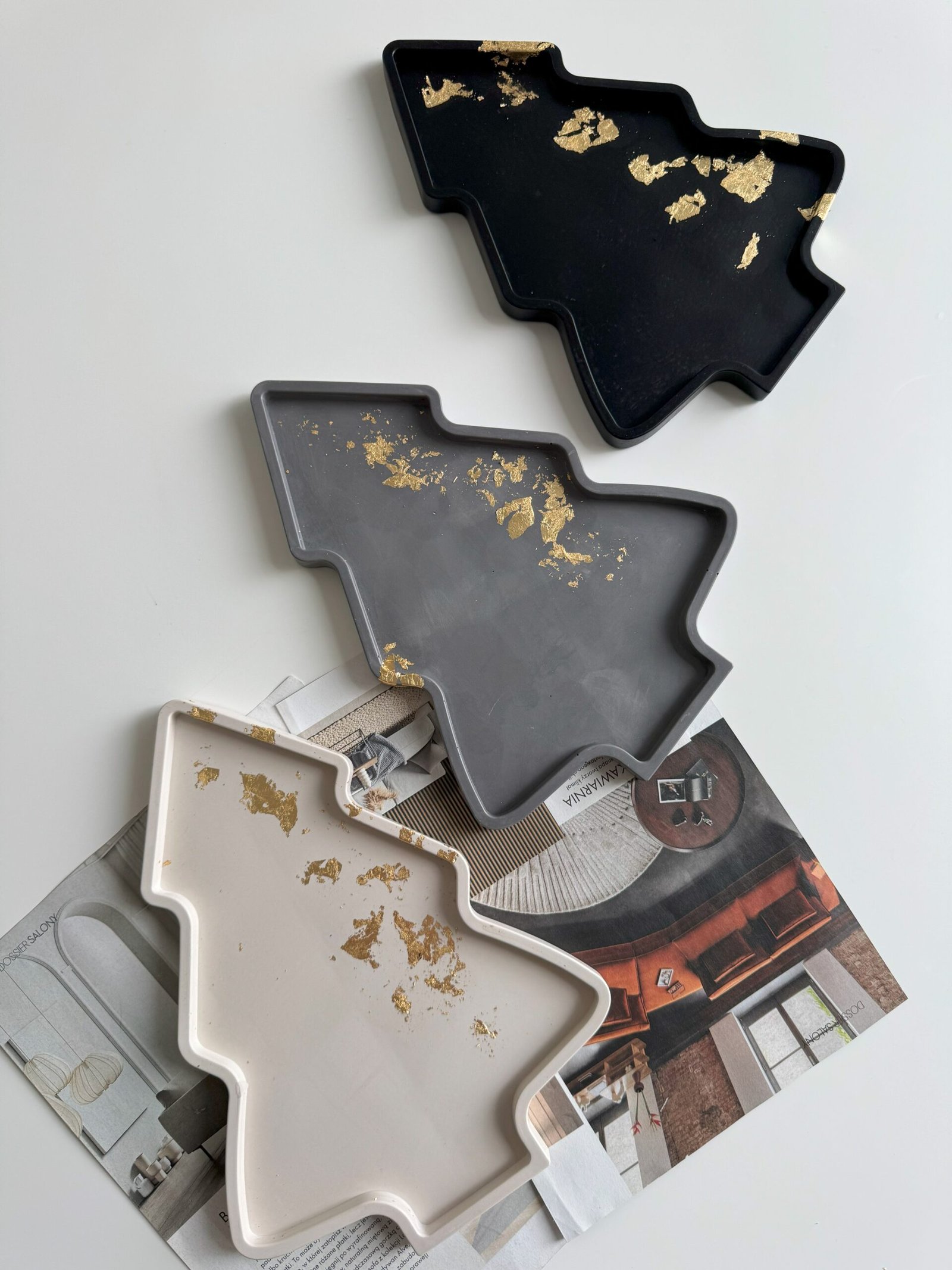 Dekoracyjna Taca w Kształcie Choinki - obrazek 2