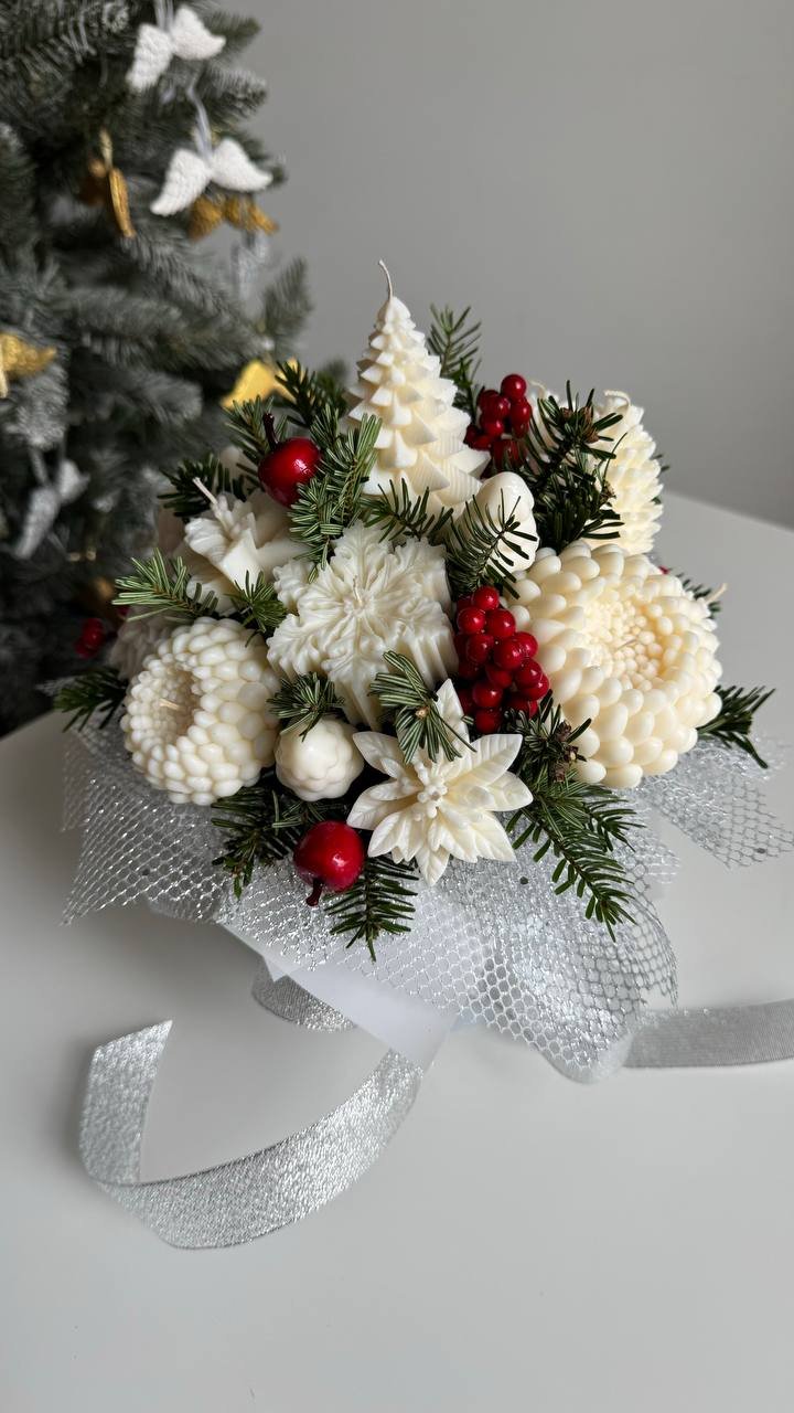 Ozdobny box na święta – zestaw świec bożonarodzeniowych - obrazek 3