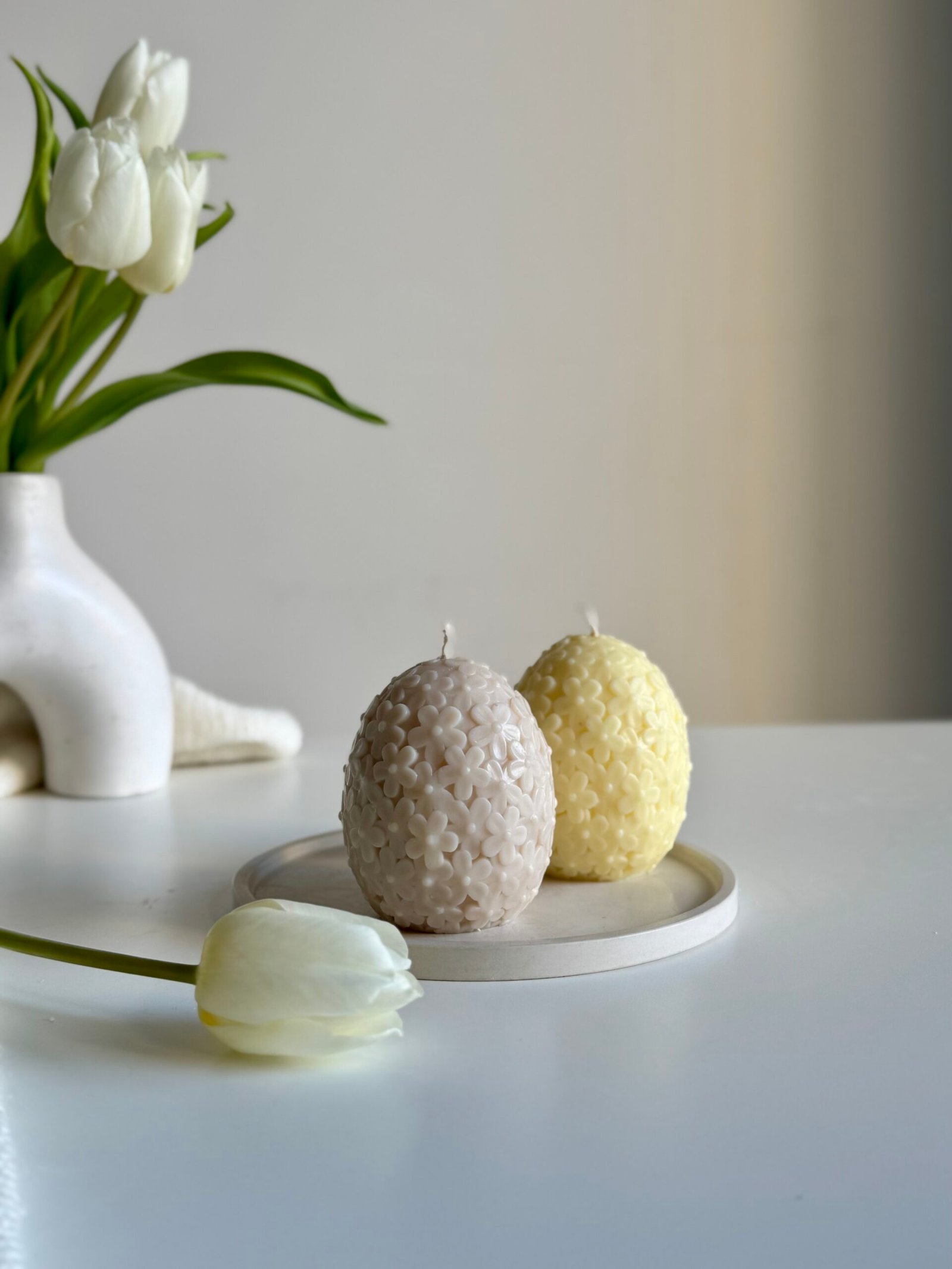 Jajko w Kwiaty – wolnostojąca sojowa świeca wielkanocna - obrazek 5