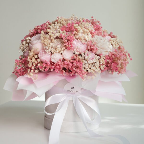 Flower Box  ze Świec - Beżowo Różowy (od Ręki  Rozmiar L zapachowe świece )