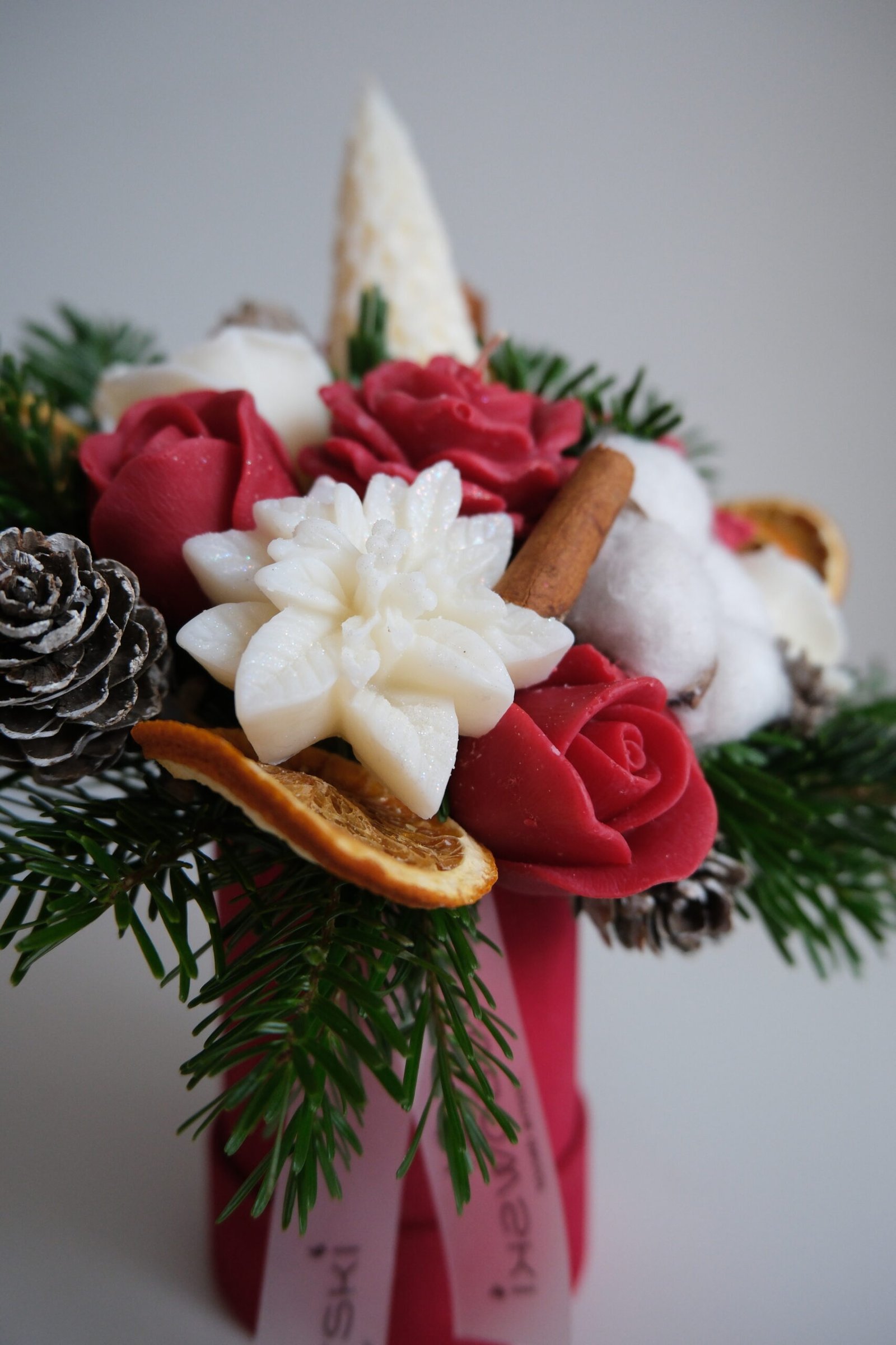 Stroik świąteczny z wosku sojowego i naturalnych dodatków - obrazek 4