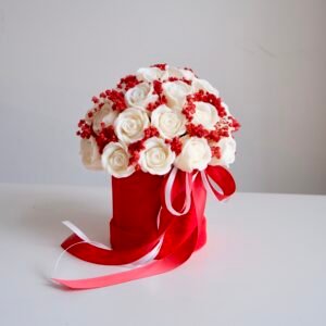 Elegancki Flower Box z Róż – Walentynkowy Prezent Premium