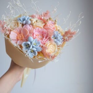 Trwały bukiet ze świec zamiast kwiatów